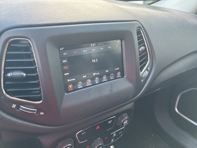 2019 Jeep Compass Latitude photo 16