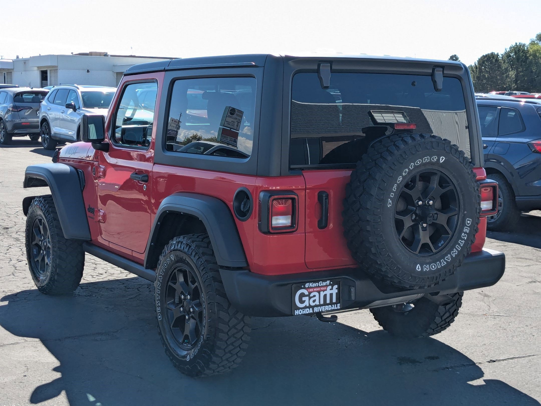 2022 Jeep Wrangler Willys photo 5