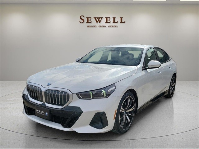 2025 BMW 5 Series 530i