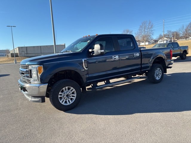 Used 2017 Ford F-250 Super Duty XL with VIN 1FT7W2B64HED17482 for sale in Kansas City