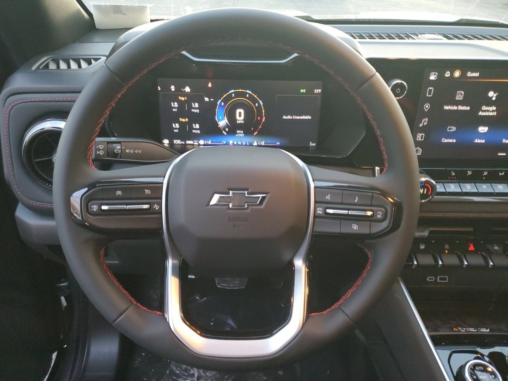 2025 Chevrolet Colorado Z71 photo 12