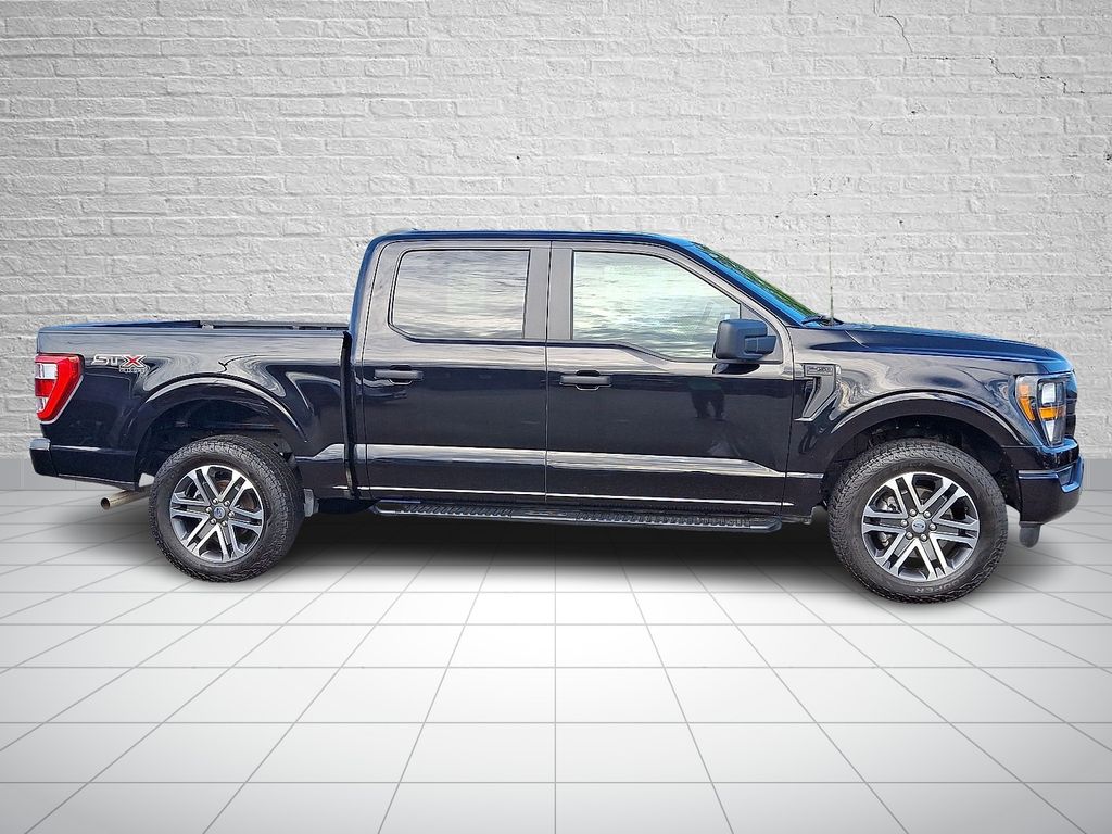 2023 Ford F-150 XL photo 4