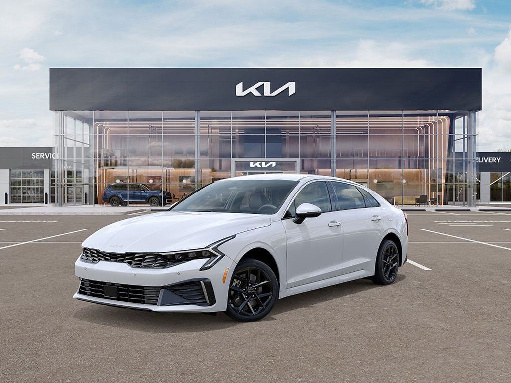 2026 Kia K5 LXS's photo