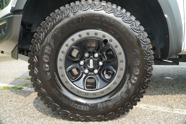 2021 Ford F-150 Raptor photo 16