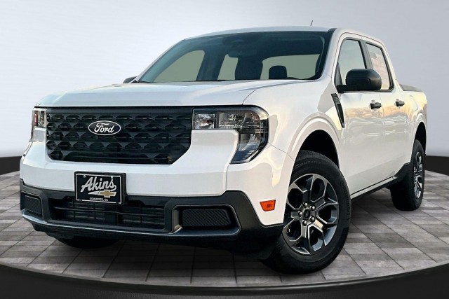 2025 Ford Maverick XLT's photo