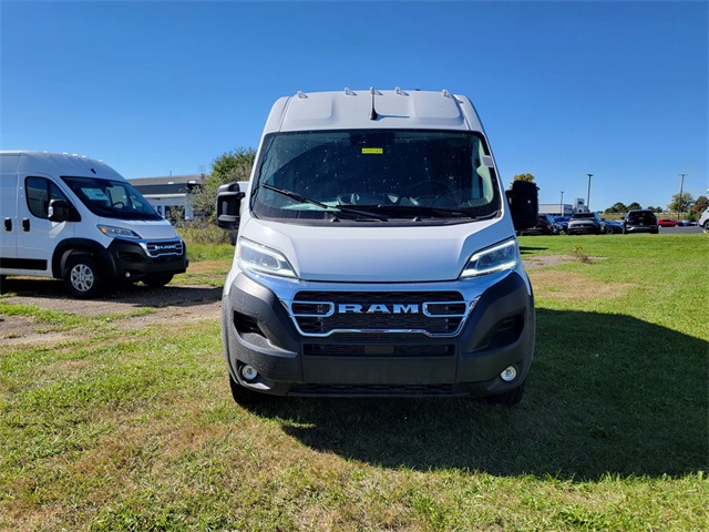 2025 Ram ProMaster 2500 photo 9