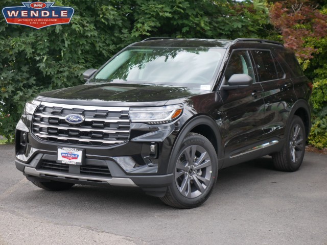 2025 Ford Explorer Active's photo