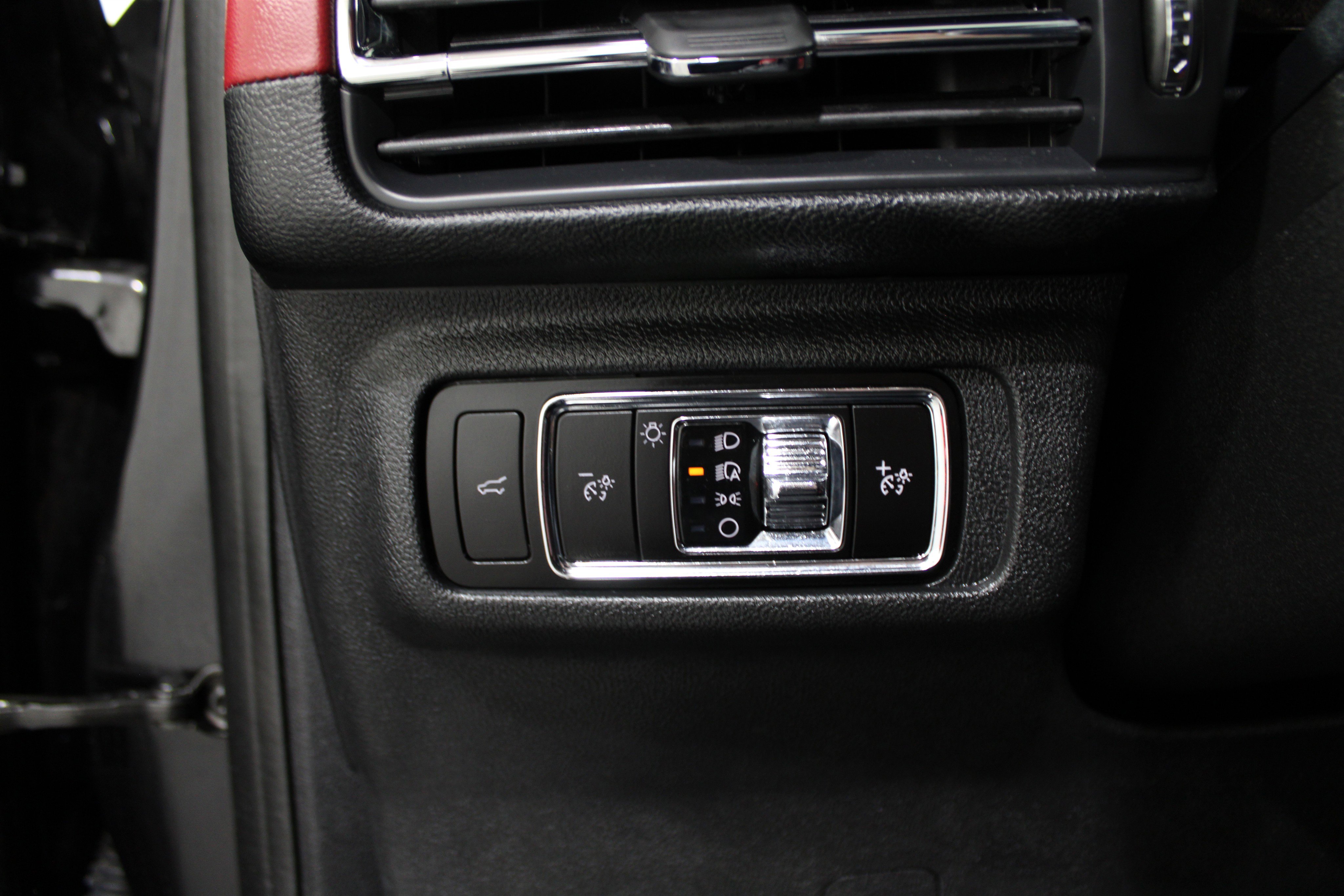 2023 Lincoln Corsair Reserve photo 4