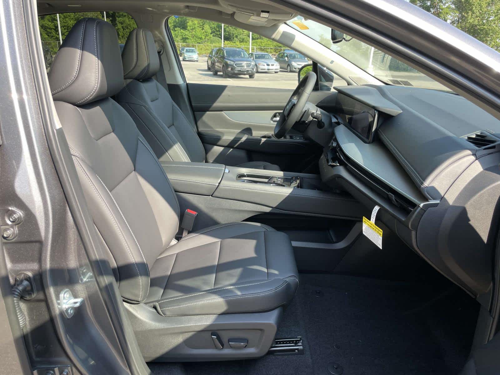 2025 Nissan Murano SL photo 17
