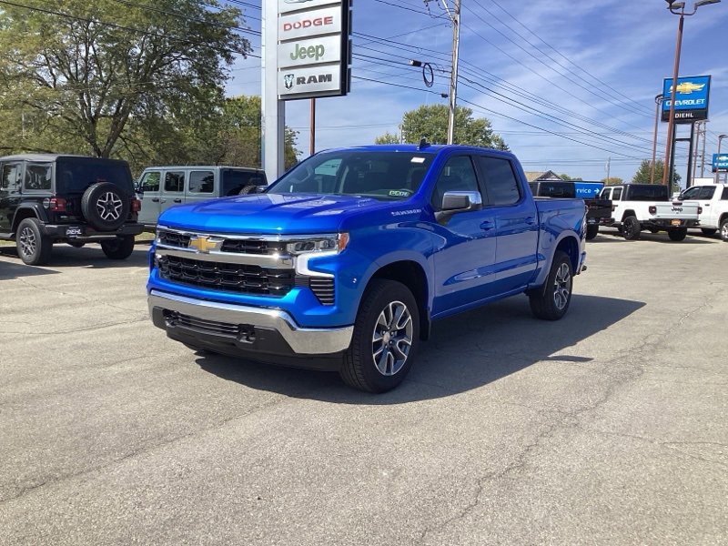 2026 Chevrolet Silverado 1500 LT photo 3