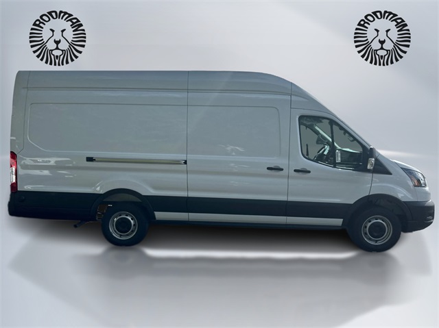 2025 Ford Transit Cargo Van photo 2