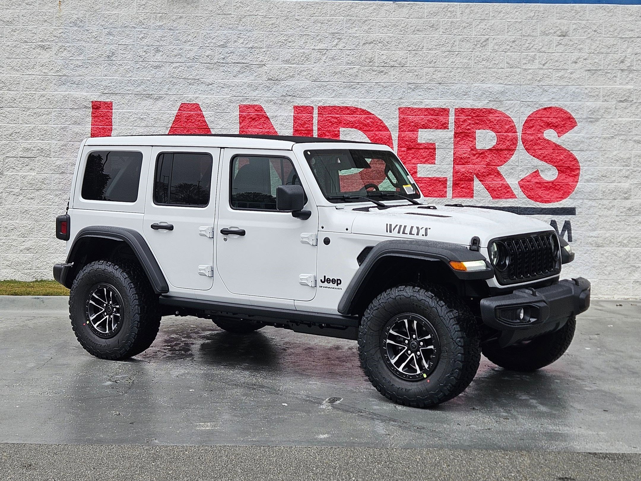 2026 Jeep Wrangler 4-Door Willys's photo