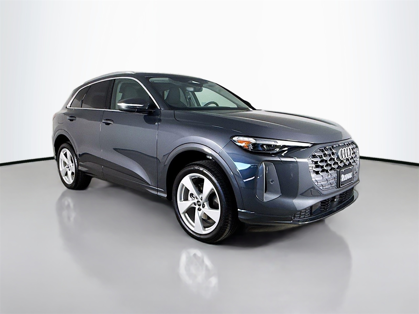 2025 Audi New Q5 Premium Plus's photo