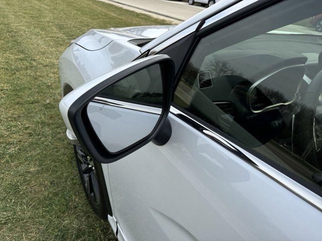 2024 Mitsubishi Eclipse Cross SEL photo 7