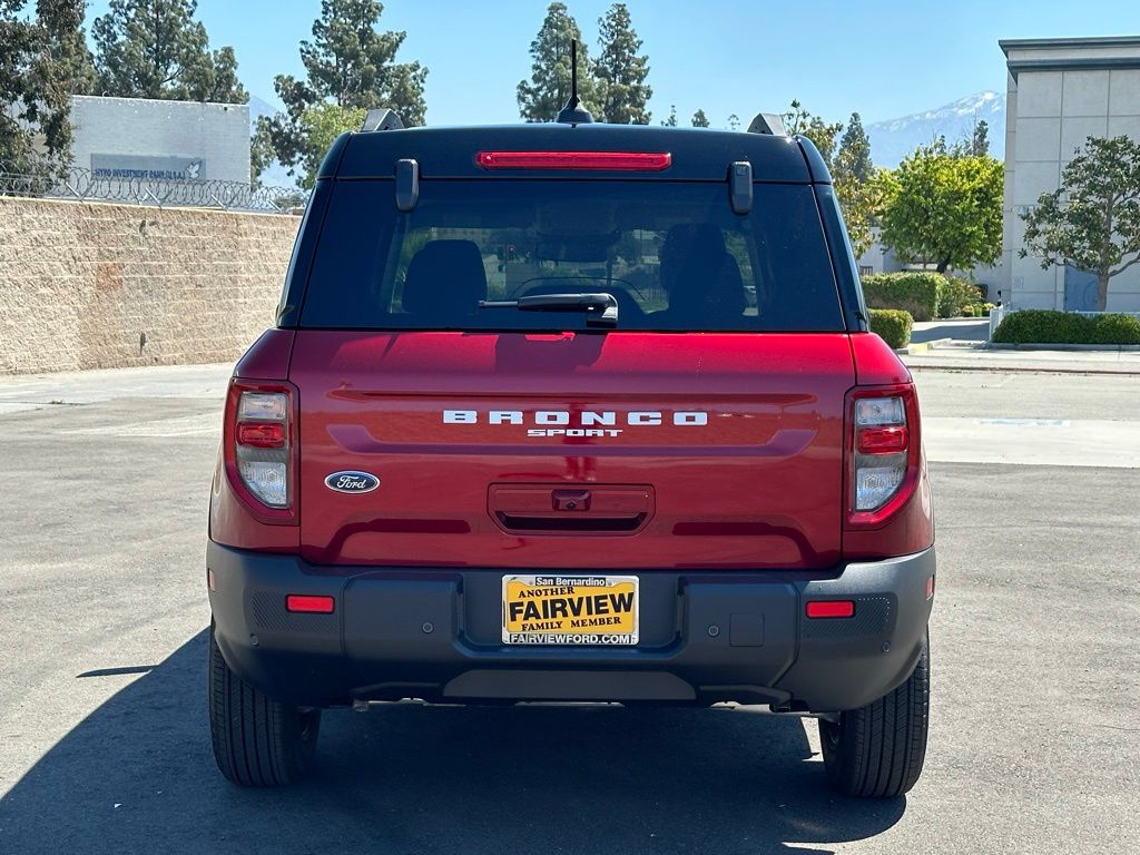 2025 Ford Bronco Sport Outer Banks photo 3