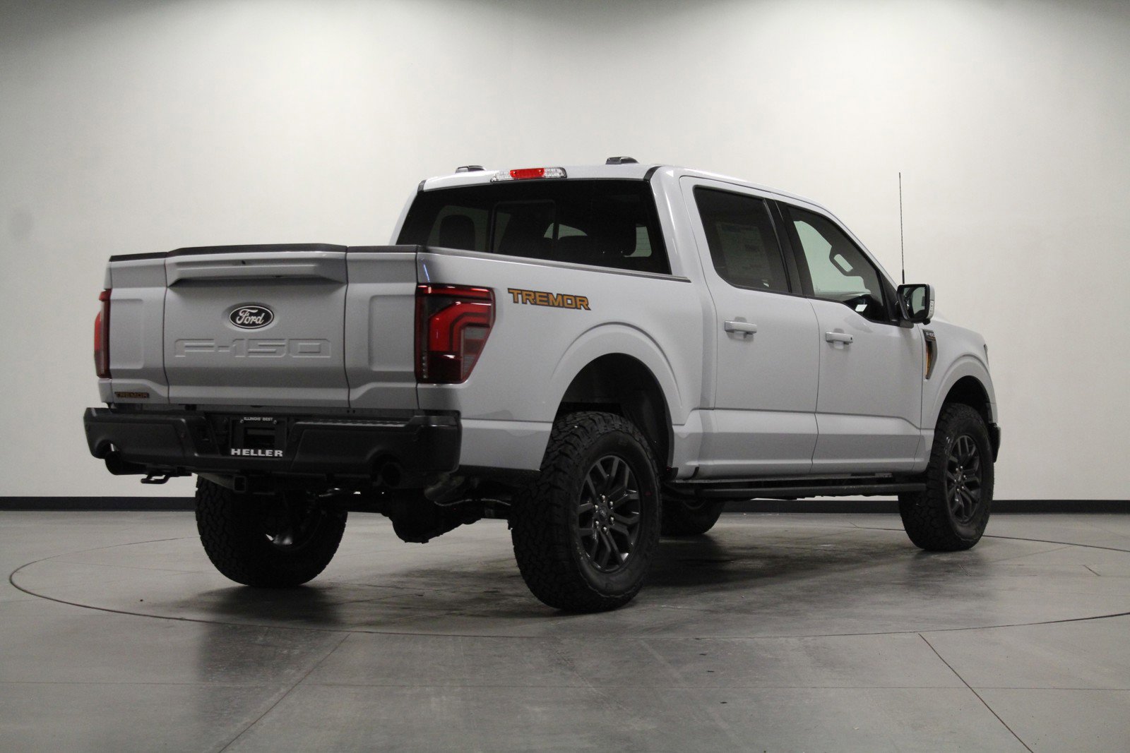 2025 Ford F-150 Tremor photo 2