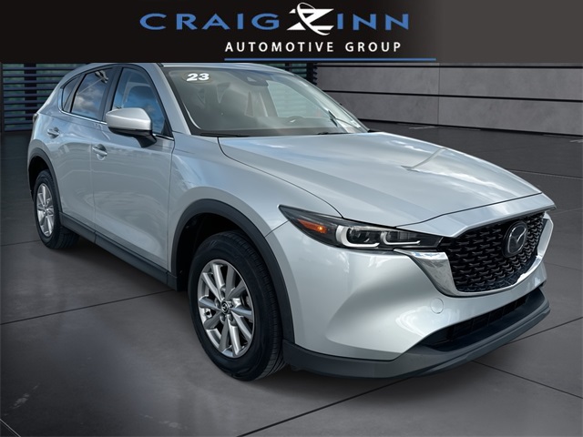 2023 Mazda CX-5 S Preferred package's photo
