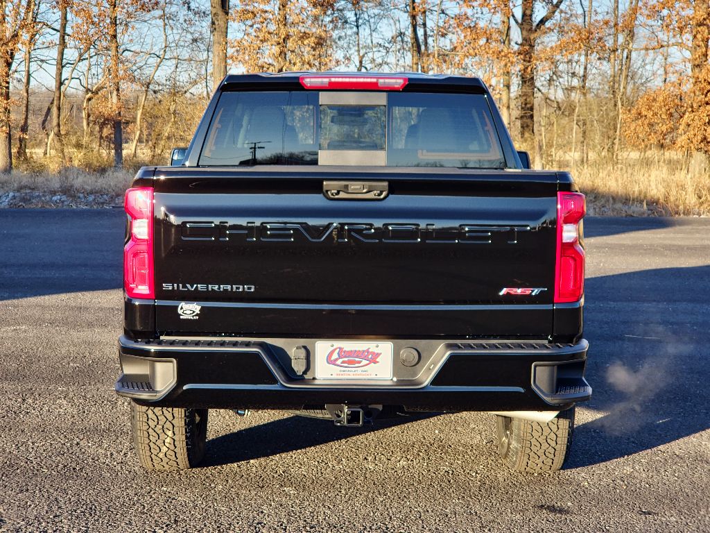 2025 Chevrolet Silverado 1500 RST photo 4