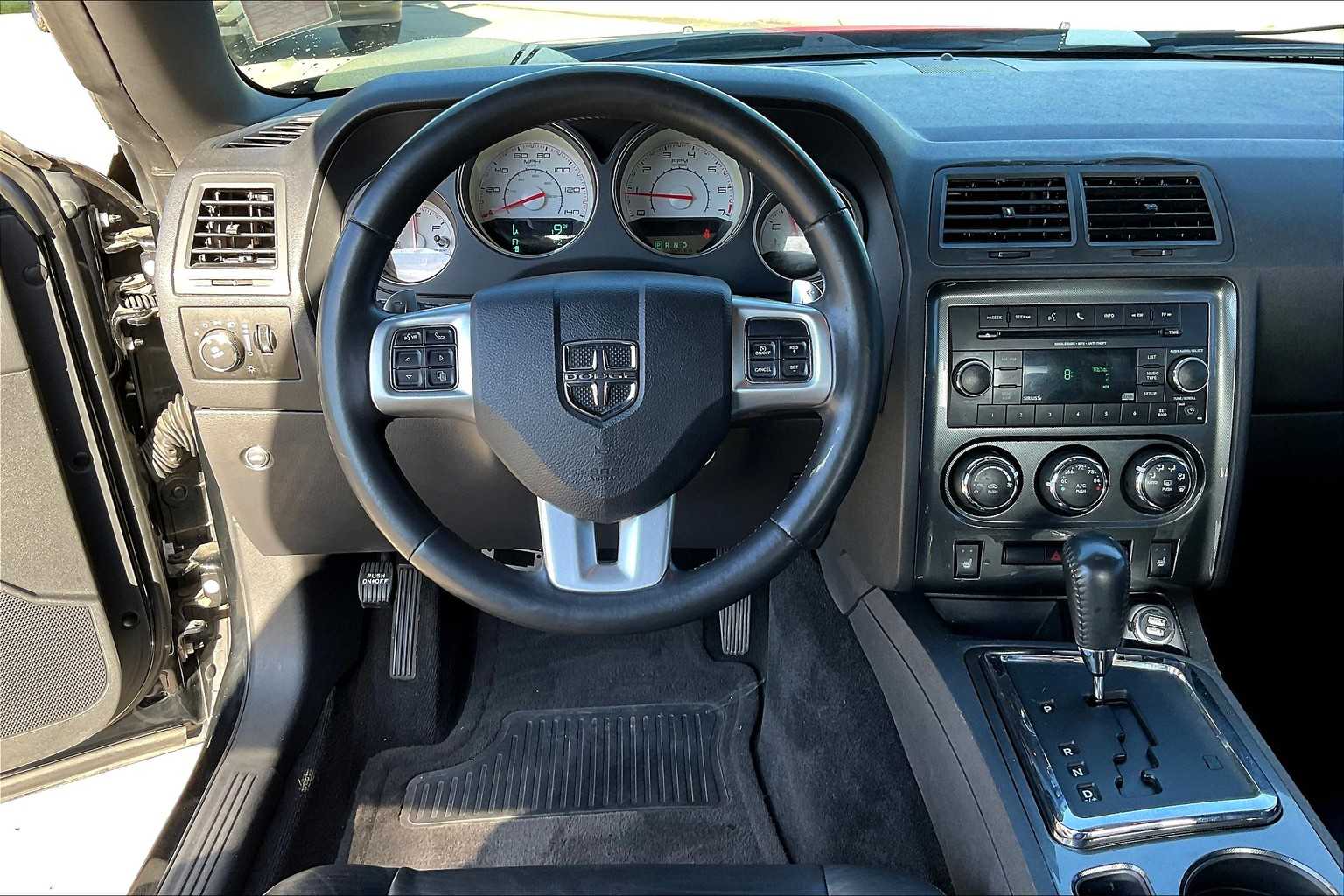 2013 Dodge Challenger Rallye Redline photo 5