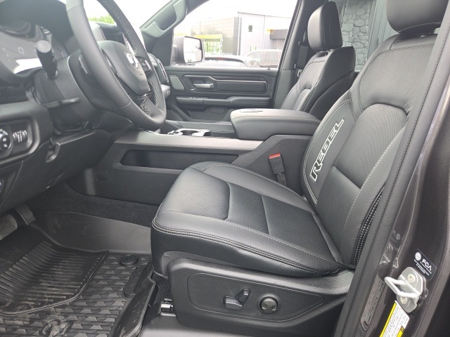 2026 Ram 1500 Rebel photo 4