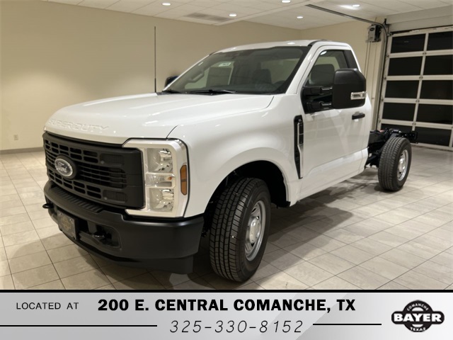 2026 Ford F-250 Super Duty XL's photo