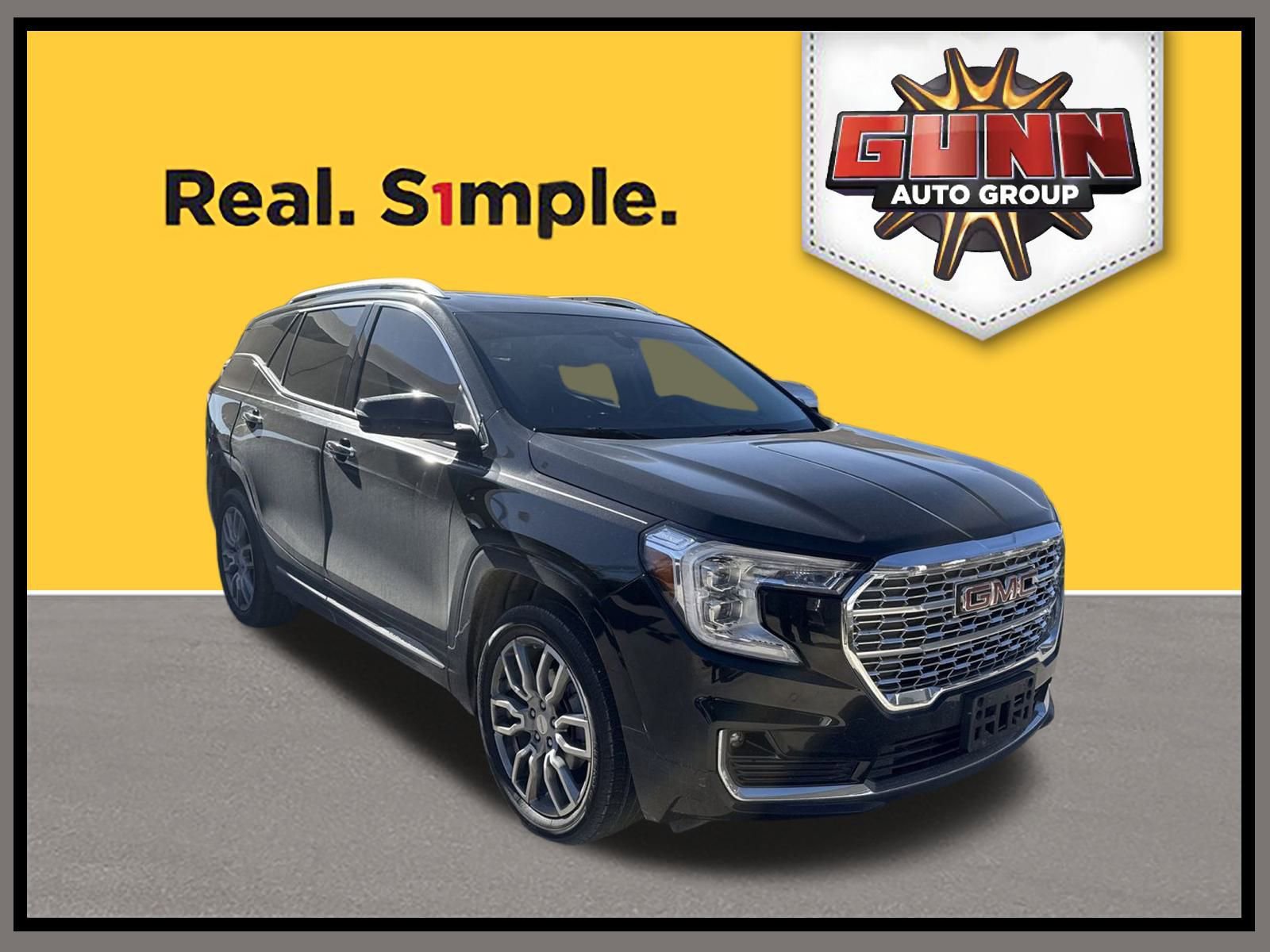 2023 GMC Terrain Denali's photo