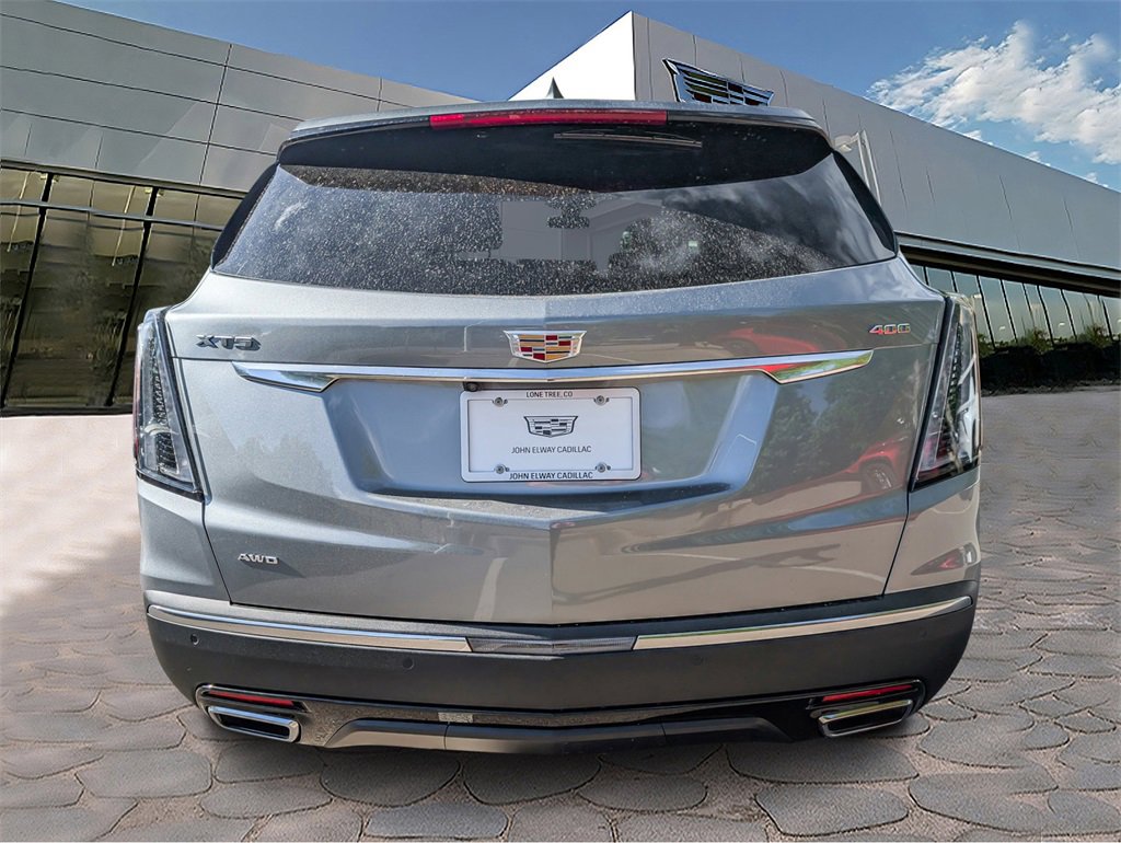 2025 Cadillac XT5 Sport photo 4