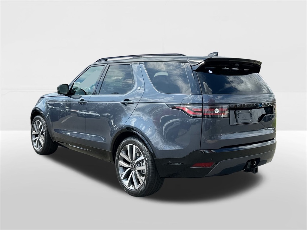 2025 Land Rover Discovery SE photo 2
