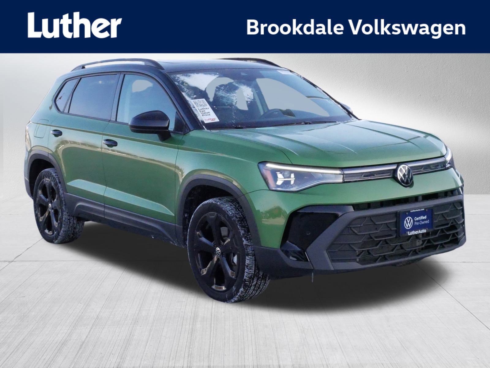 2025 Volkswagen Taos SE Black