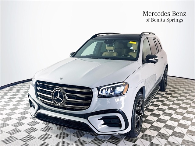 2024 Mercedes Benz GLS 450 4MATIC photo 2