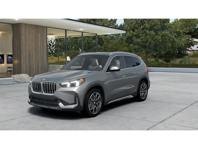 2026 BMW X1 28i's photo
