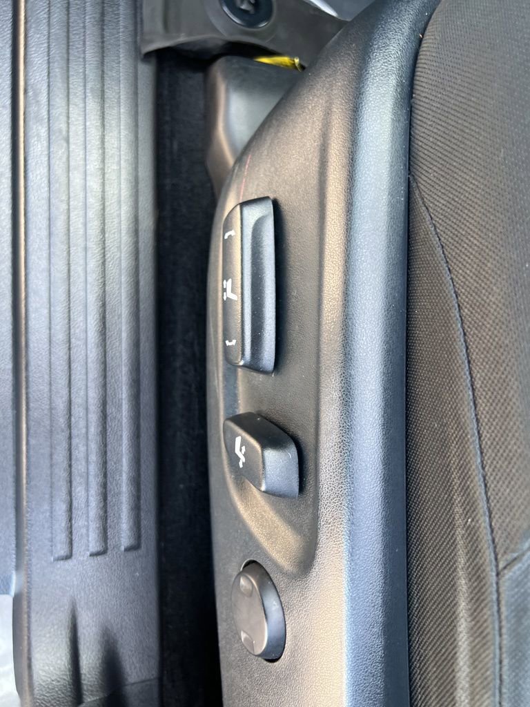 2022 Toyota 4Runner SR5 photo 18
