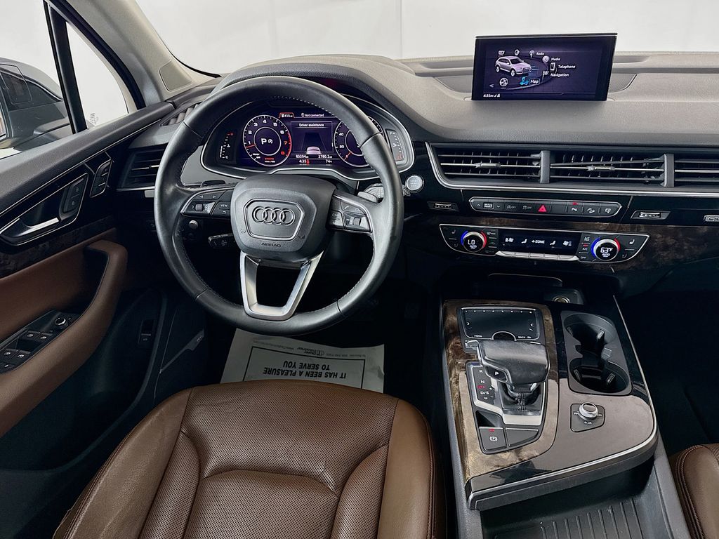 2017 Audi Q7 3.0T Prestige photo 25