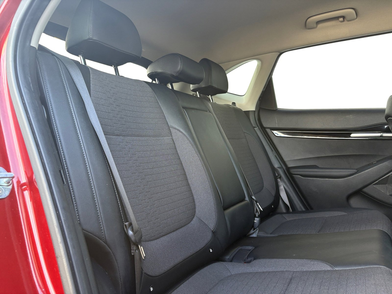2023 Kia Seltos S photo 34
