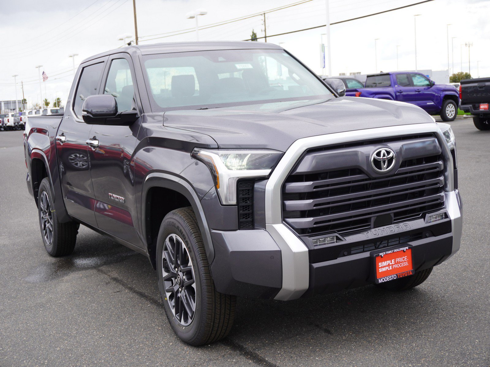 2026 Toyota Tundra Limited's photo