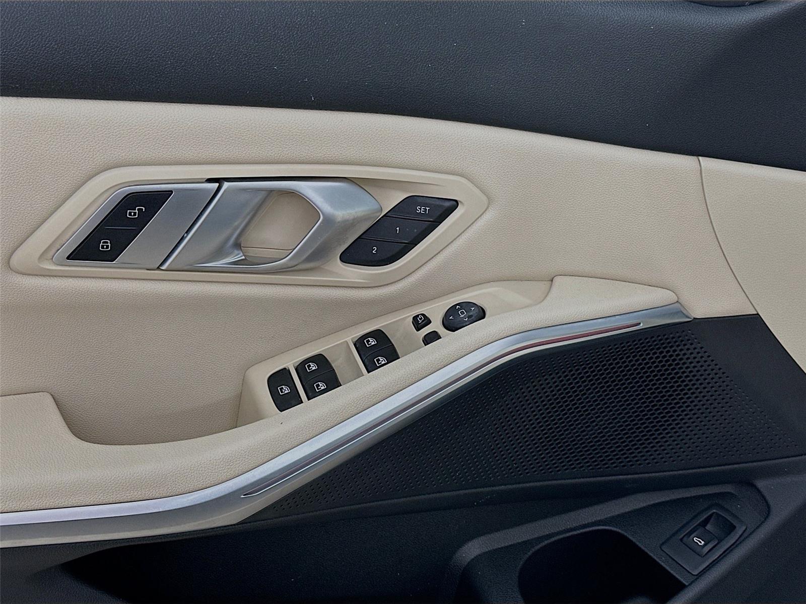 2021 Bmw 330i xDrive photo 18