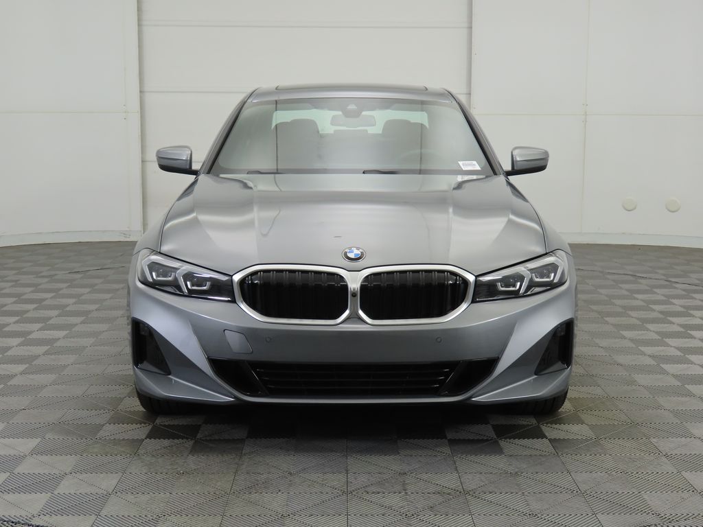2025 Bmw 330i photo 2