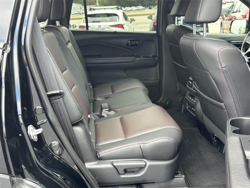 2024 Honda Passport Black Edition photo 3