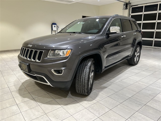 2016 Jeep Grand Cherokee Limited's photo