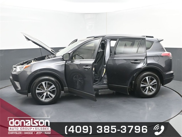 2018 Toyota RAV4 XLE photo 22