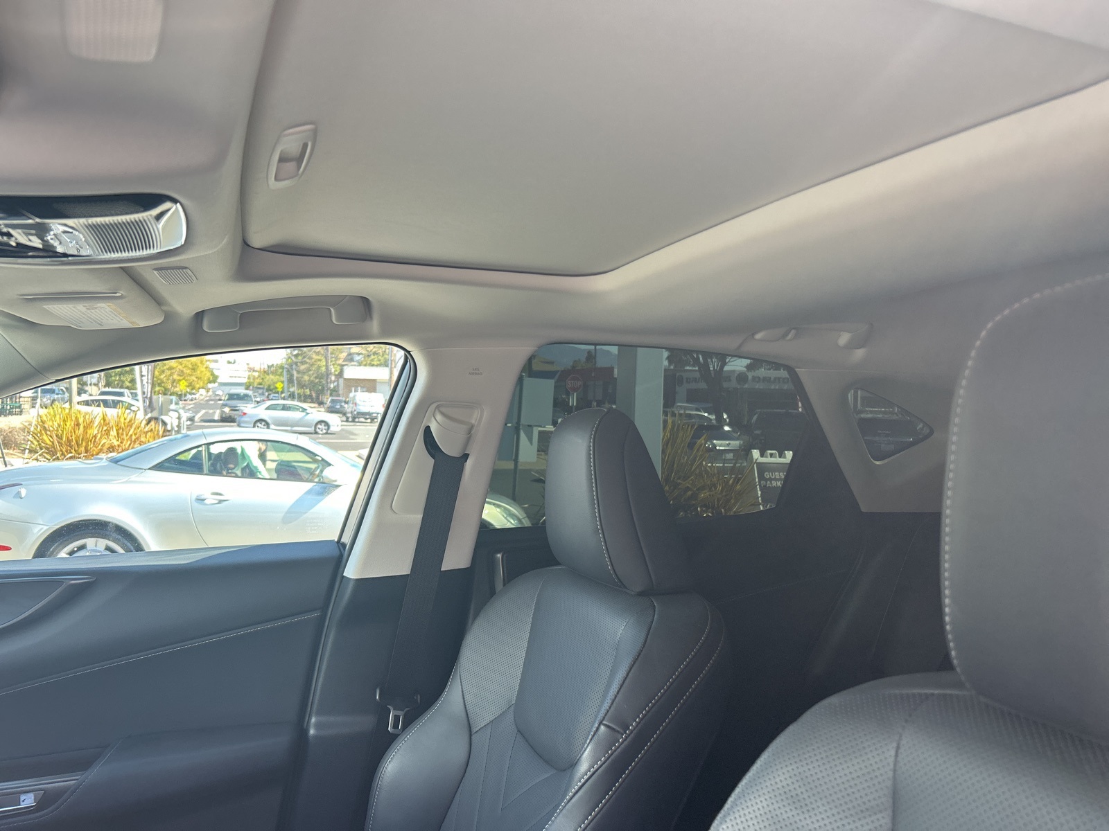 2023 Lexus NX 450h+ Luxury photo 8