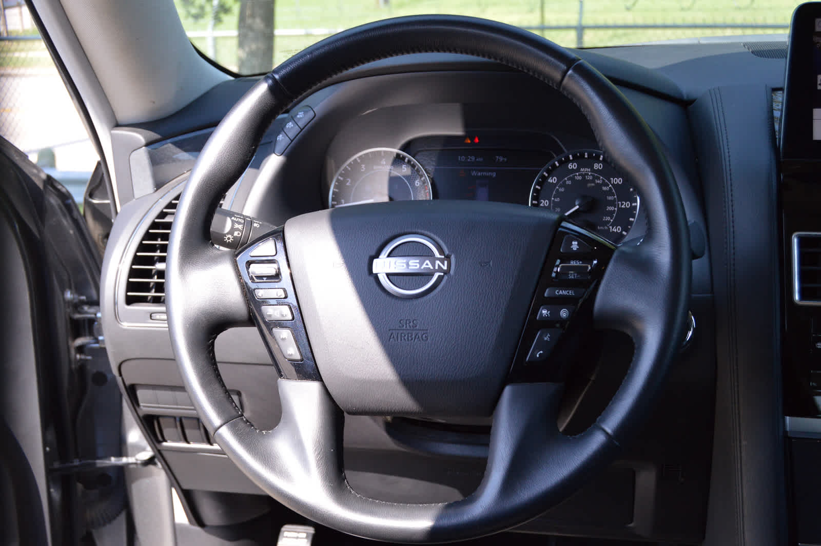 2024 Nissan Armada SV photo 19