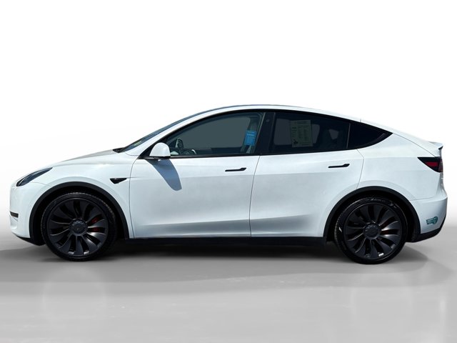 Used 2020 Tesla Model Y Base with VIN 5YJYGDEF8LF015208 for sale in Northfield, Minnesota