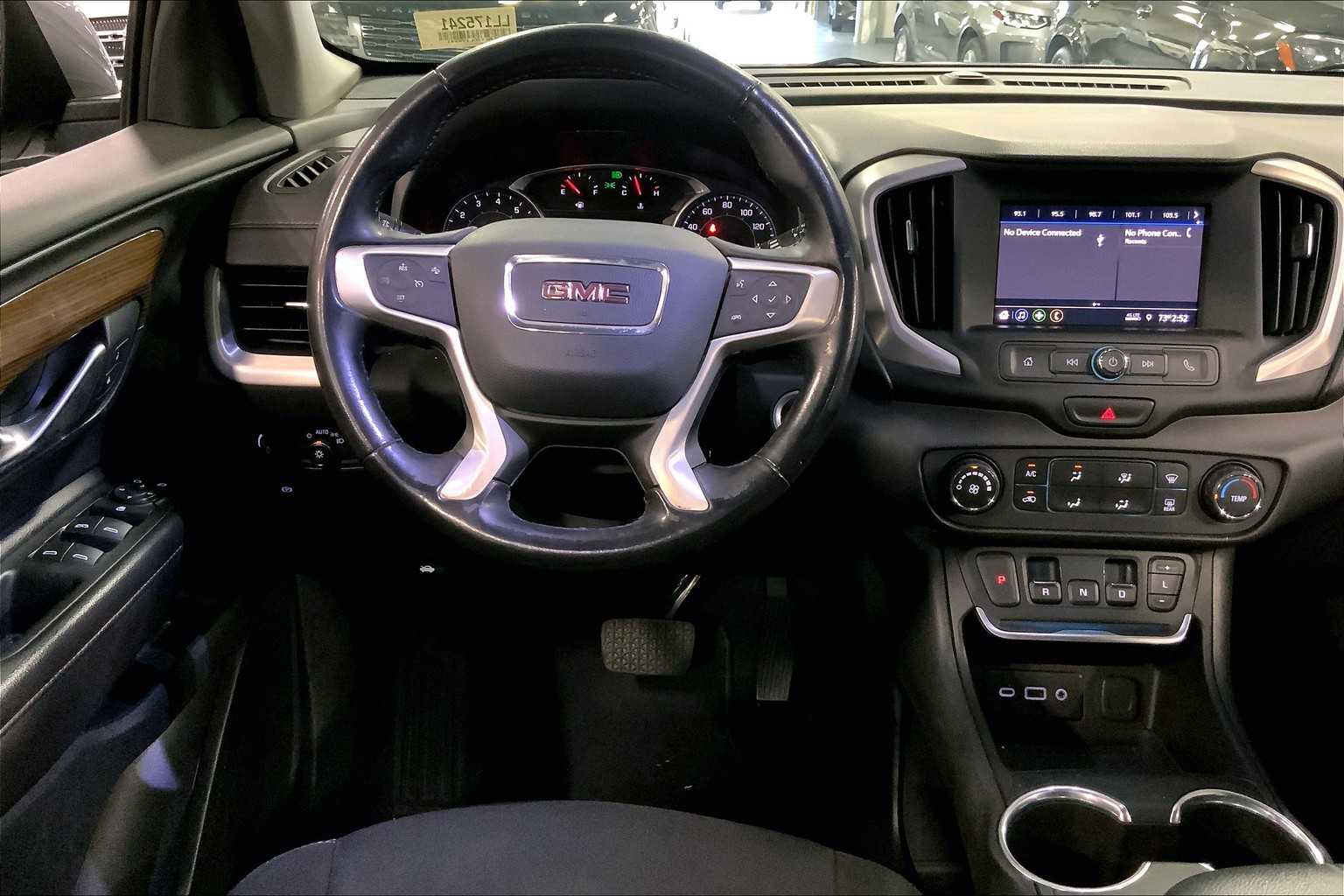 2020 Gmc Terrain SLE photo 4