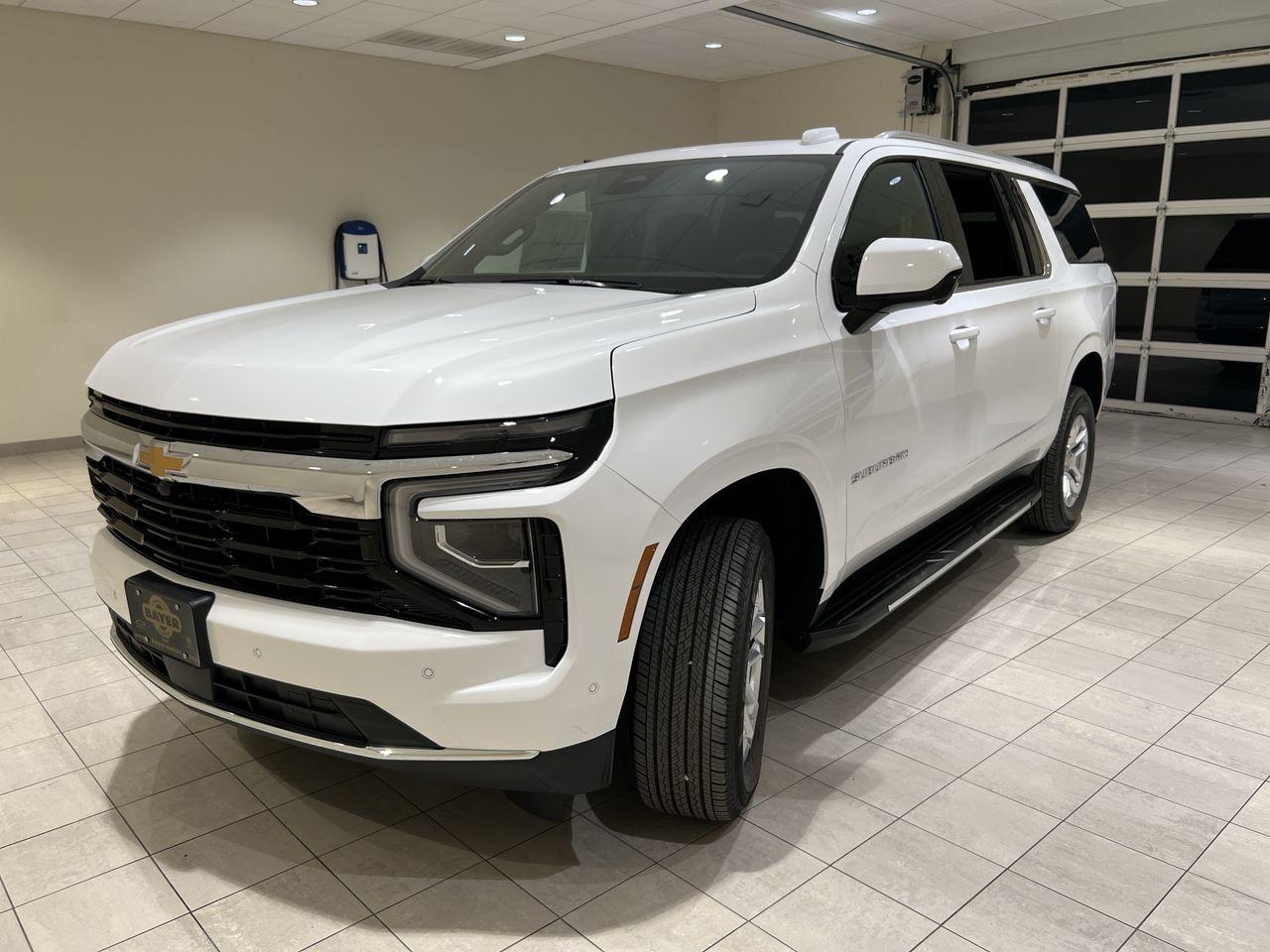 2025 Chevrolet Suburban LS's photo