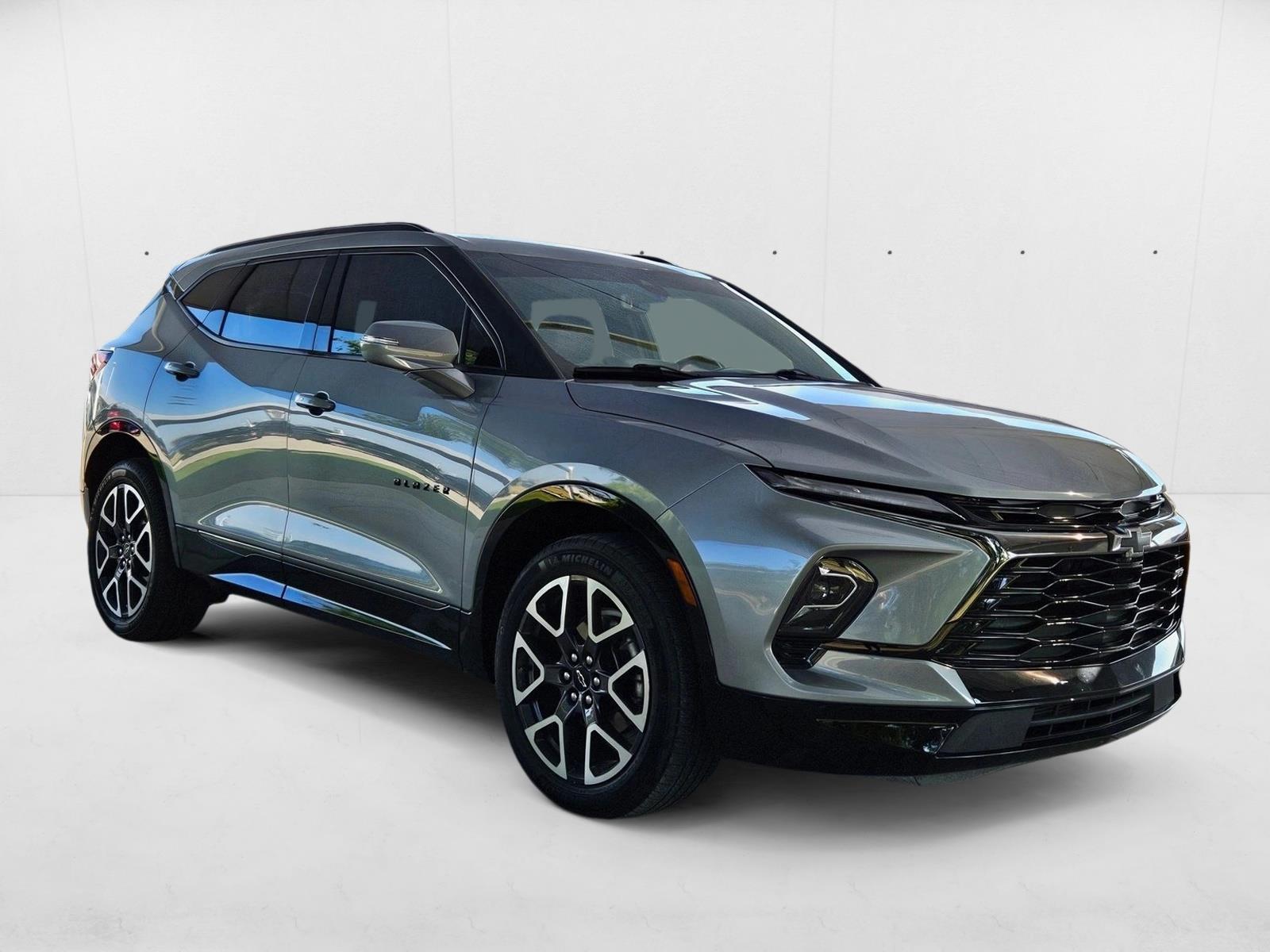 2023 Chevrolet Blazer RS photo 3