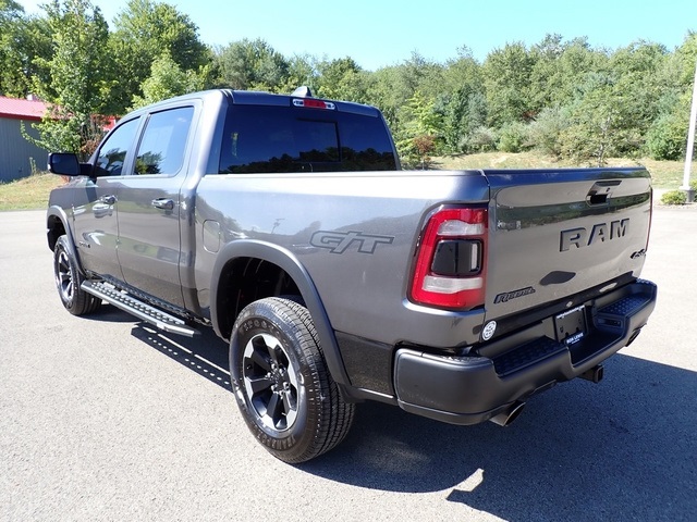 2022 Ram 1500 Rebel photo 3