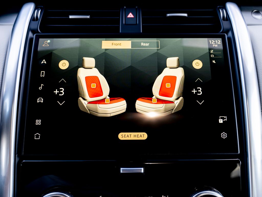 2024 Land Rover Discovery SE photo 29
