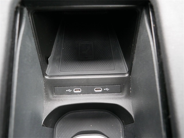 2021 Volkswagen ID.4 Pro S Gradient photo 32