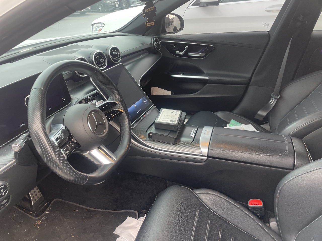 2023 Mercedes Benz C 300 photo 3